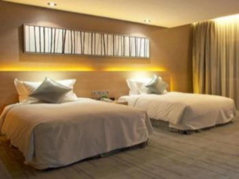 Logosun Hotel Vuhan Kültér fotó